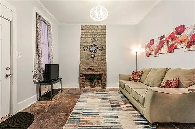 1524 Euterpe St #D — Photo 2