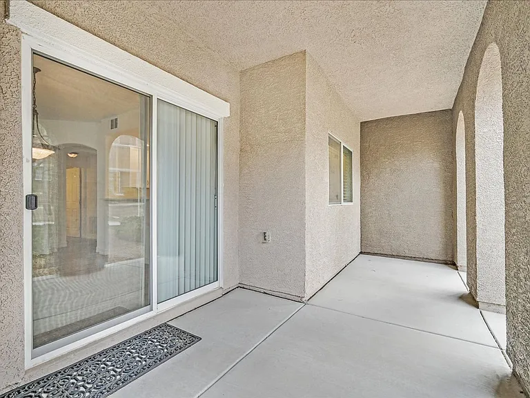 825 Canterra St #1059 — Photo 18