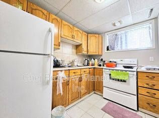 12010 101st St NW, Edmonton, AB T5G 2C1