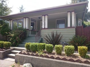 3015 64th Ave SW, Seattle, WA 98116