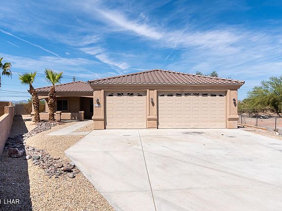 2nd image of 2500 Venturer Ln