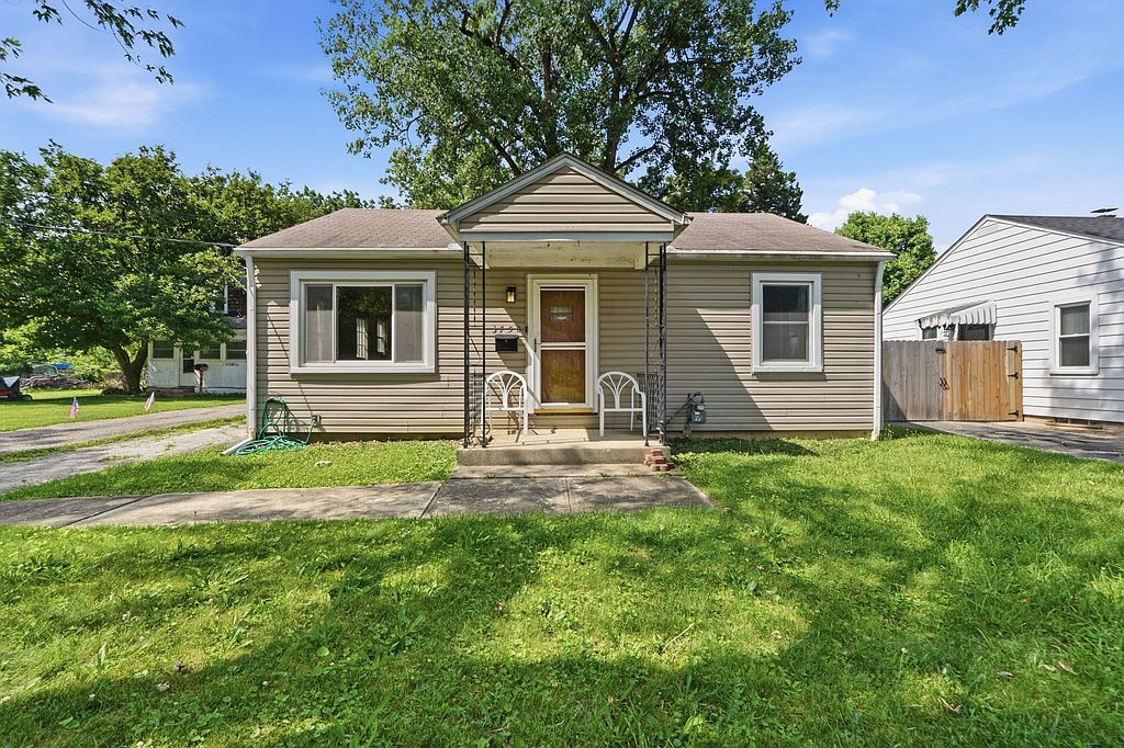 3750 Elm St - Property Image