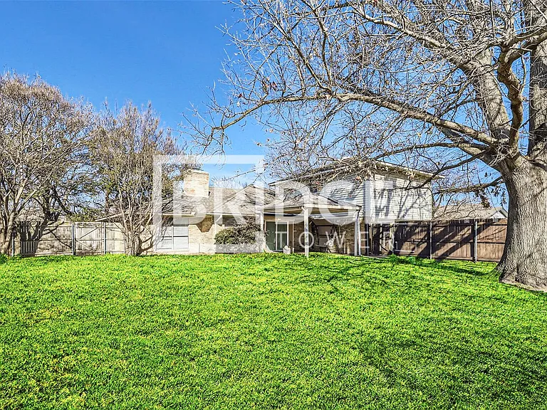 106 Cedar View Dr — Photo 14