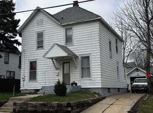 482 S Float Ave, Freeport, IL