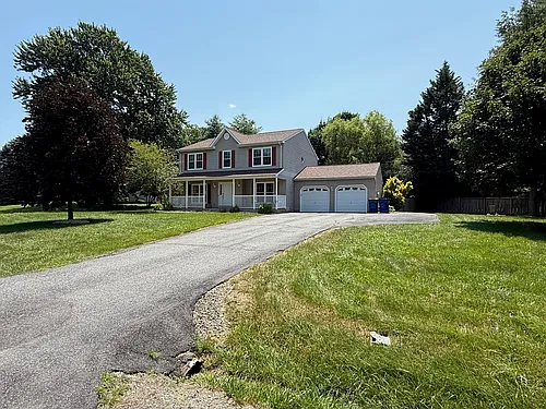 61 Bertram Blvd Photo 1