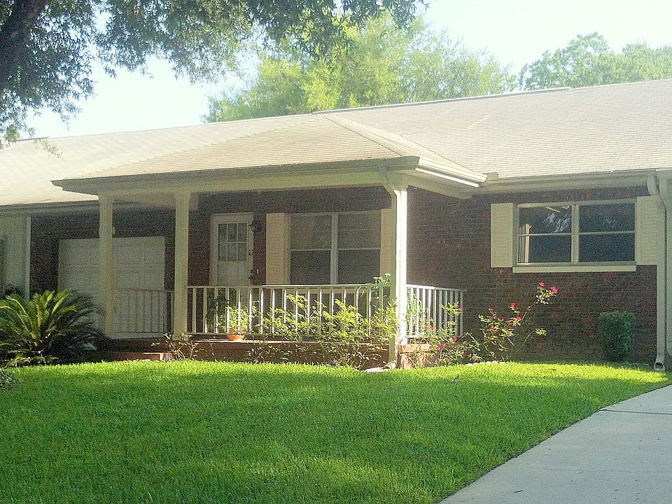 Welcome to 8887-E SW 95th Ln