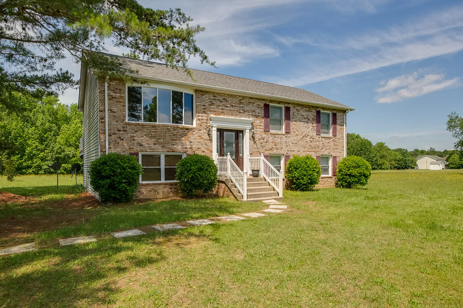 25845 Shamrock Ln photo 1