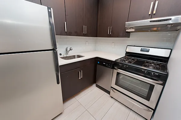 Rented by Compass | media 10