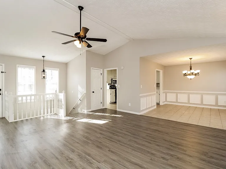 6218 Emerald Springs Dr SE — Photo 5