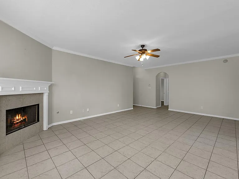 1922 Vale Haven Dr — Photo 17