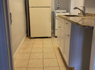 58 Chatham St, Worcester, MA 01609