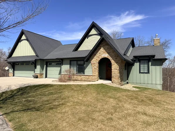 4070 Cameo Pl NE, Rochester, MN 55906