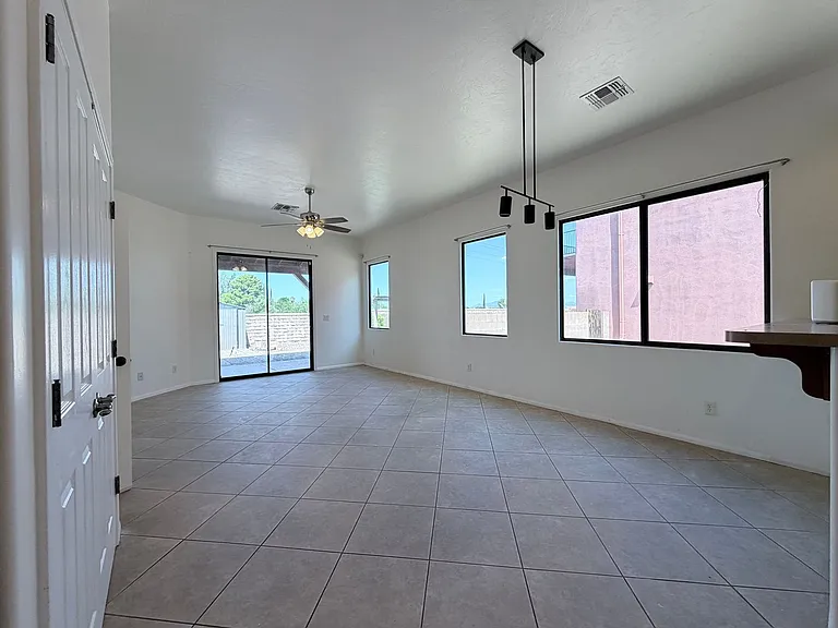1024 Horner Dr — Photo 7
