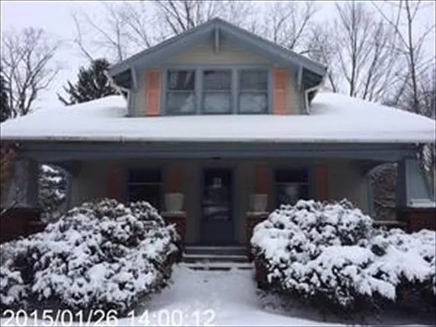 729 S Court St photo 1