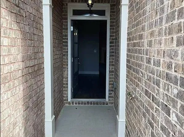 2425 Morgan Place Dr, Buford, GA 30519