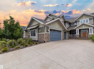 7549 May Cmn NW, Edmonton, AB T6R 0G9