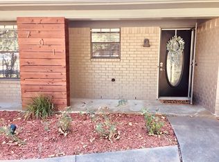 701 NW Sandra Ln, Burleson, TX 76028
