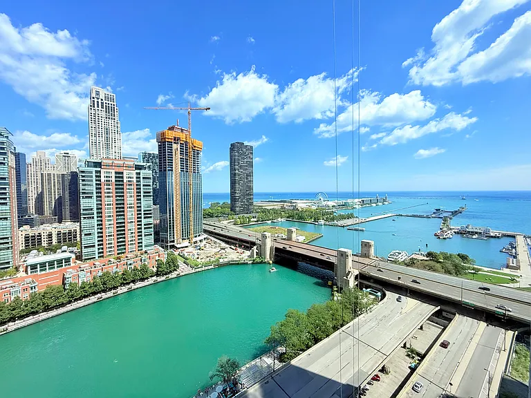 420 E Waterside Dr #1912 — Photo 2