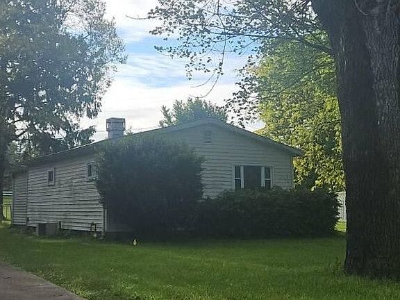 2nd image of 1443 S Base Rd