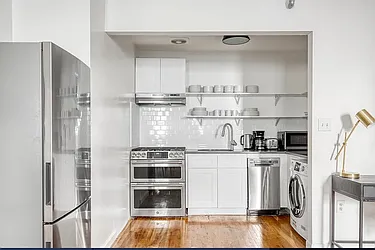 Rented by Capri Jet Realty Corp