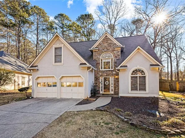 4052 Thornbrook Ln, Marietta, GA 30066