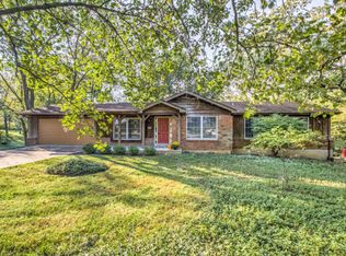 1964 Dougherty Ferry Rd, Saint Louis, MO 63122