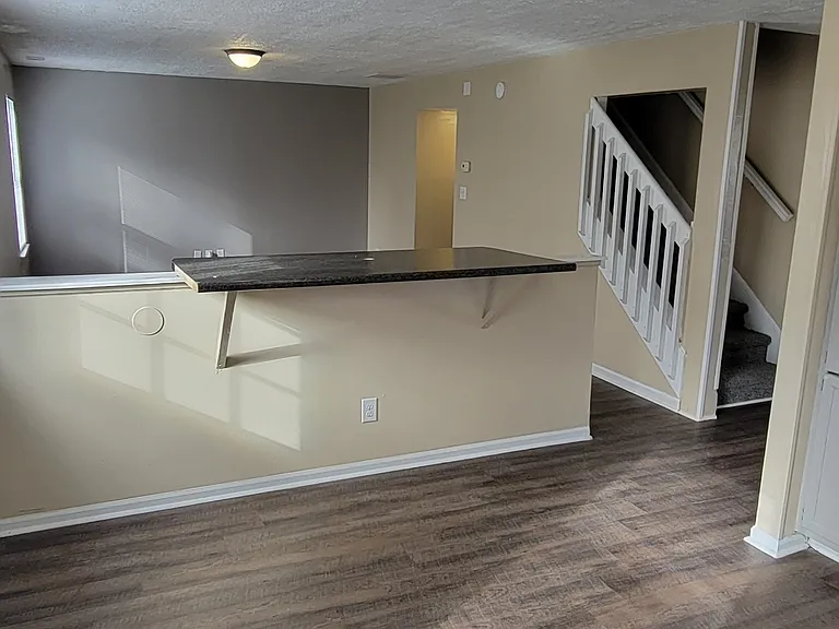 5319 Scatterwood Ct — Photo 4