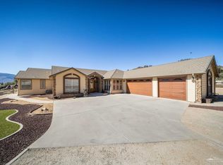 25370 Bear Valley Rd, Tehachapi, CA 93561