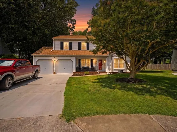 11 Pin Oak Ct, Hampton, VA 23666