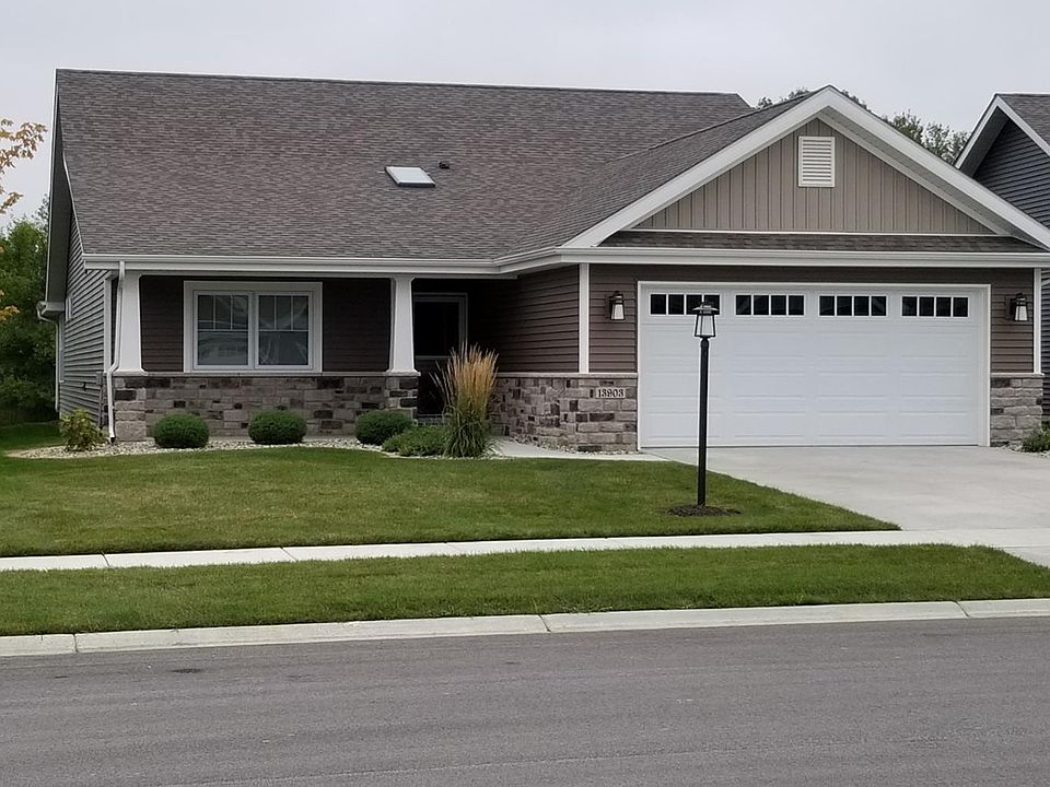 1st image of 13903 Breakwater Ln