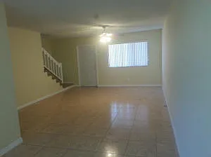 2 bed, 2.5 bath, 1166 sqft, $2,150 — Photo 2