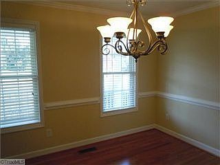 4th image of 146 Windemere Dr