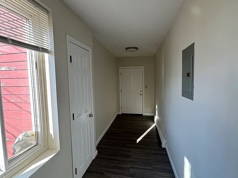 79 Summer St #2 — Photo 8