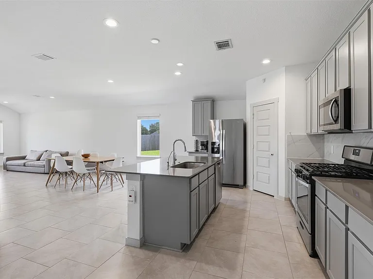 19039 Drayton Village Trce — Photo 12