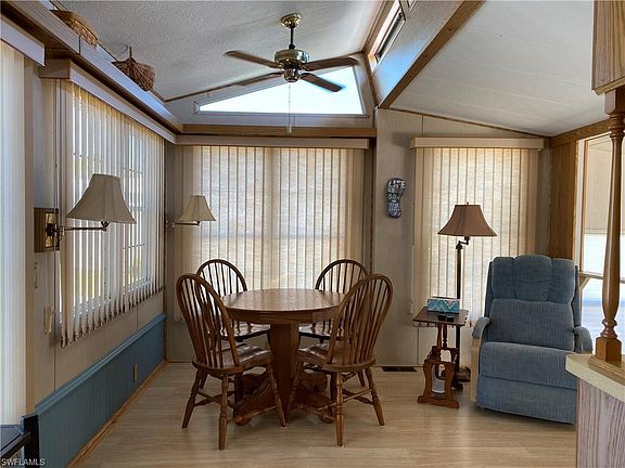 3rd image of 4551 Sawmill Dr E