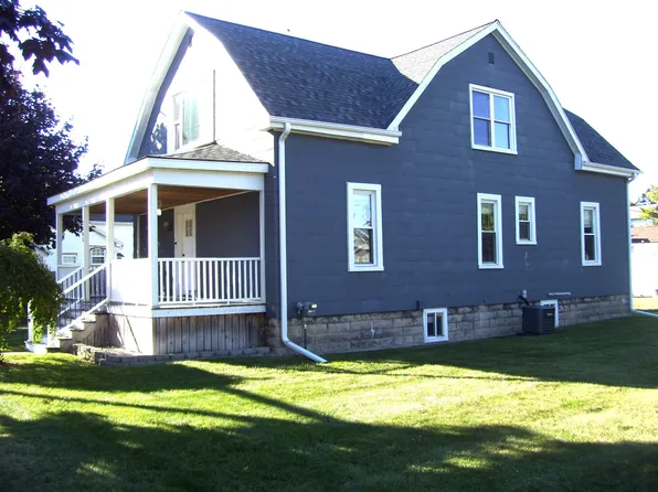 2005 22nd St, Bay City, MI 48708