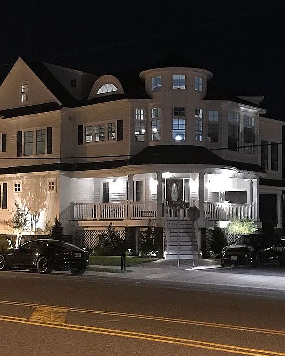2nd image of 2205 Atlantic Ave