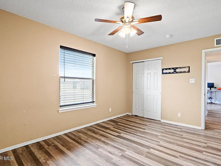 12564 Paseo Alegre Dr — Photo 38