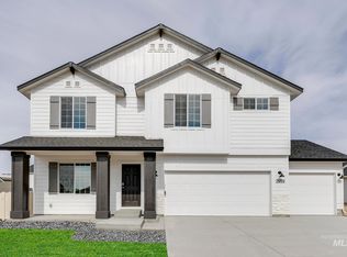 2059 N Thunderbolt St, Mountain Home, ID 83647