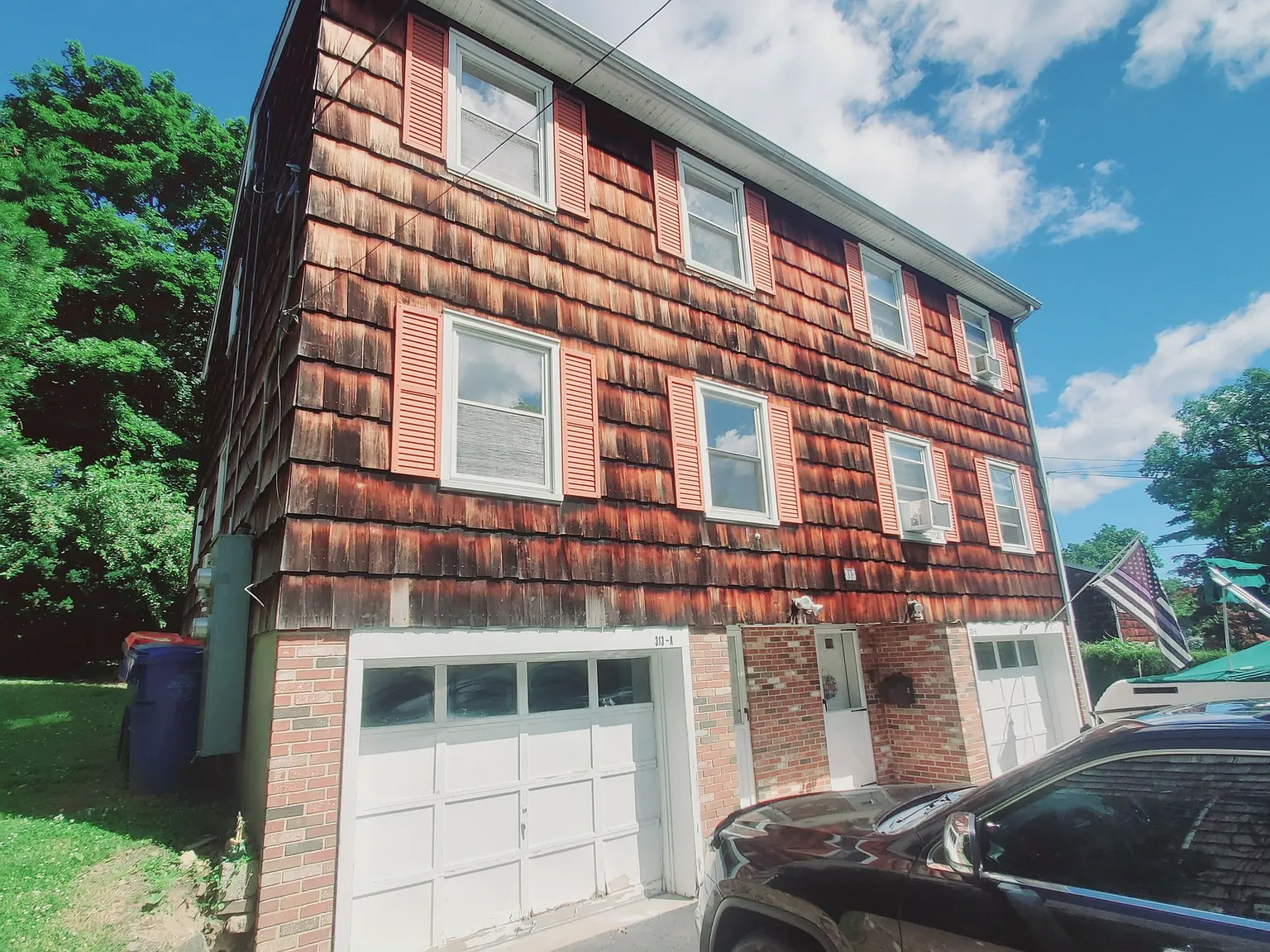 3 bed, 1.5 bath, 1073 sqft, $3,500 — Photo 1