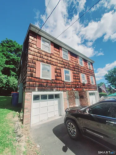 313 Flax Hill Rd #A Photo 1 313 Flax Hill Rd #A Photo 1