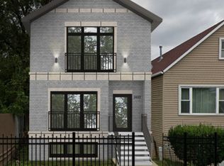 2422 W 35th St, Chicago, IL 60632