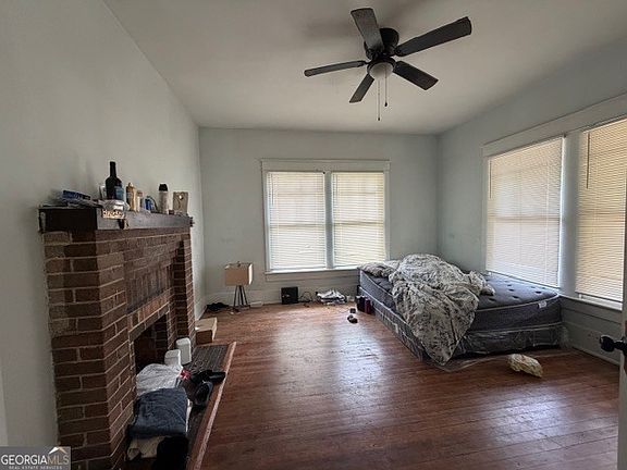 4th image of 312 Grady Ave NE