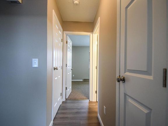 2nd image of 3395 Lilac Ln APT B