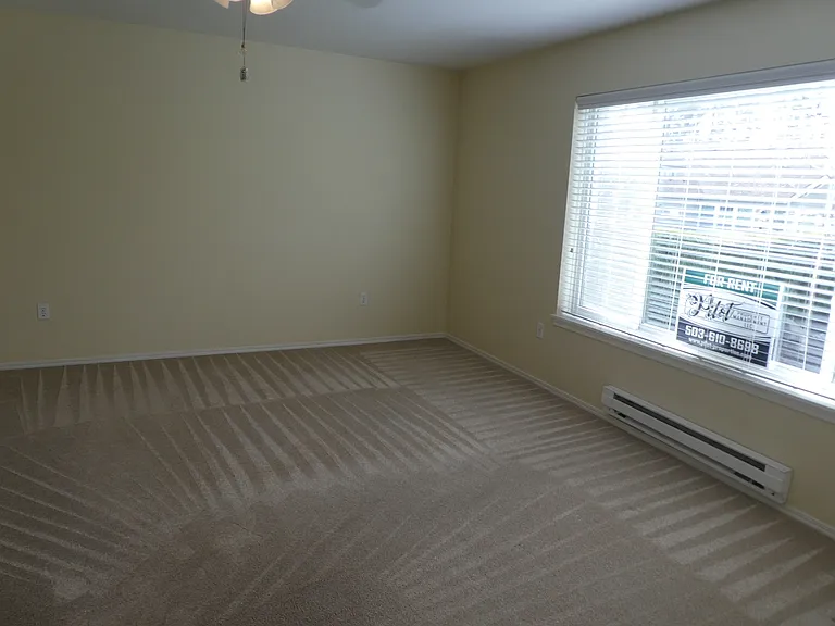 7123 SW Sagert St #104 — Photo 23