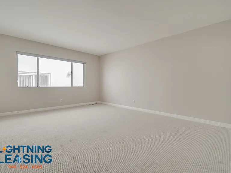 815 S Shenandoah St #302 — Photo 24