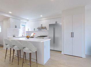 179 Beatrice St, Toronto, ON M6G 3E9