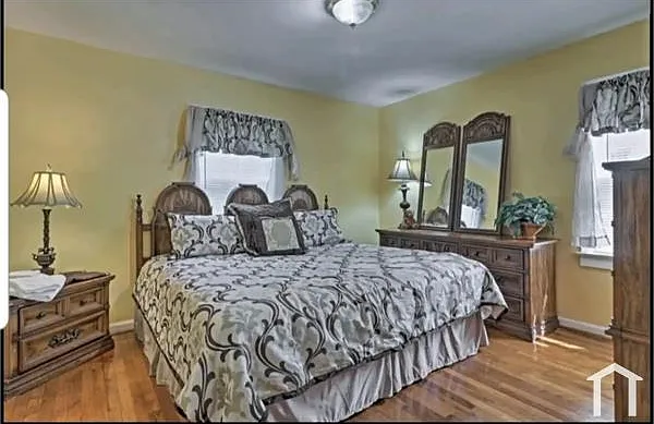 1138 Cascade Rd SW — Photo 5