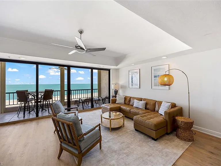 100 N Collier Blvd #Penthouse 5 — Photo 3