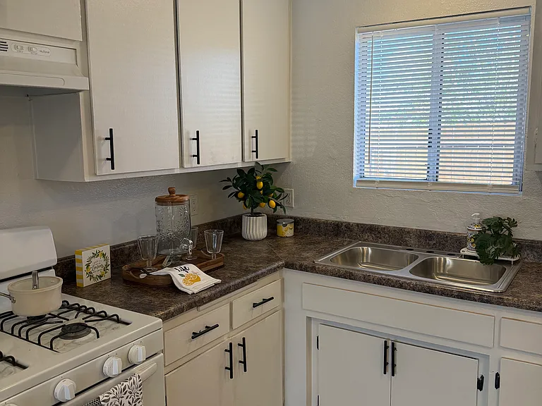 61452 Desert Air Rd — Photo 2